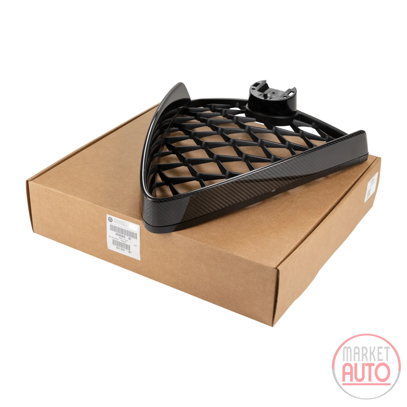 Kühlergrill mit Carbon-Einsätzen